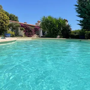 Domaine Des Tuilieres Avec Piscine Villa