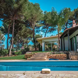 Defendum Villa